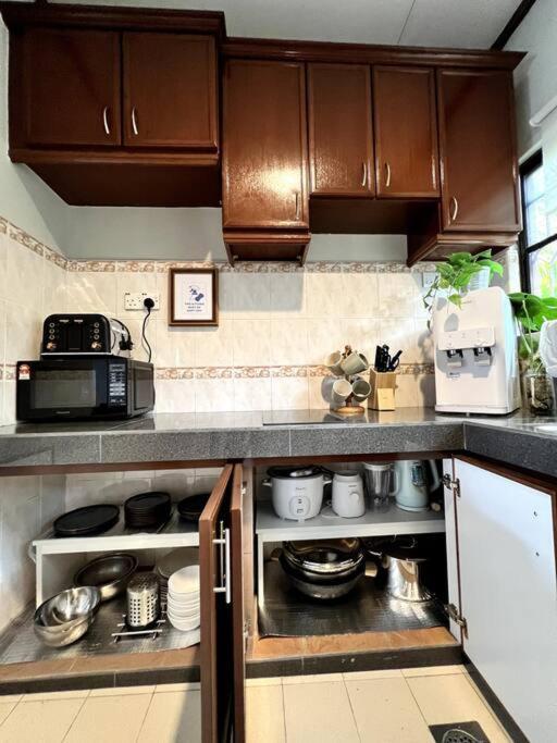 Loft Villa 1190 - Islamic Homestay Malacca Exteriör bild