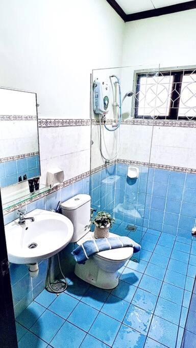 Loft Villa 1190 - Islamic Homestay Malacca Exteriör bild